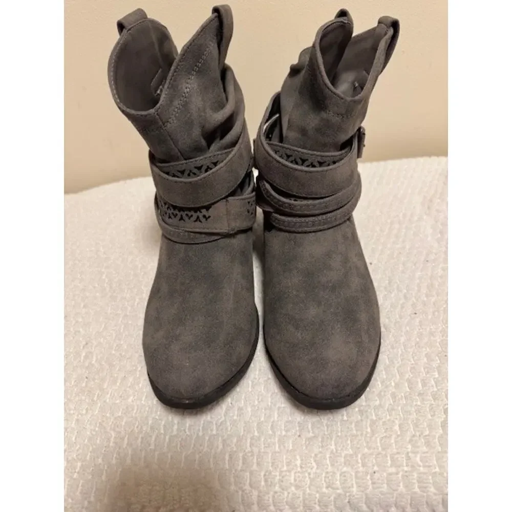 Used Not Rated Gray Faux Suede Ruched Booties with Cutout Strap Design 6.5